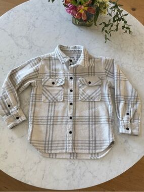 Sovereign Code Boys Plaid Button Down Shirt Gray White Size 8